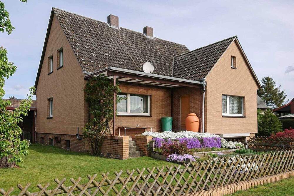 Thumbnail-Gestalten. Wohnen. Zukunft bauen - Immobilie mit möglichem Baugrundstück in Tiddische