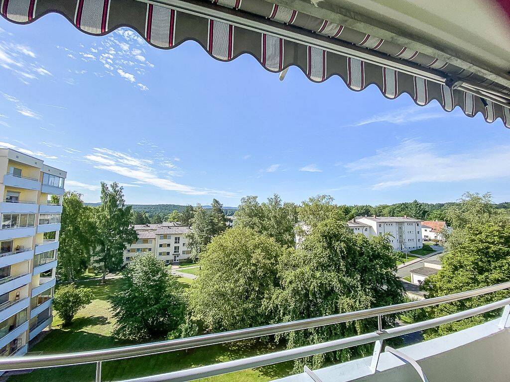 Thumbnail-Lichtdurchflutete gepflegte 3-Zi Wohnung mit Südbalkon