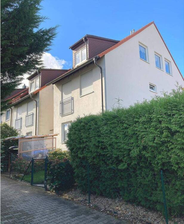 Thumbnail-Verkauf von 2 Haushälften mit 3 Wohneinheiten in Gaustritz