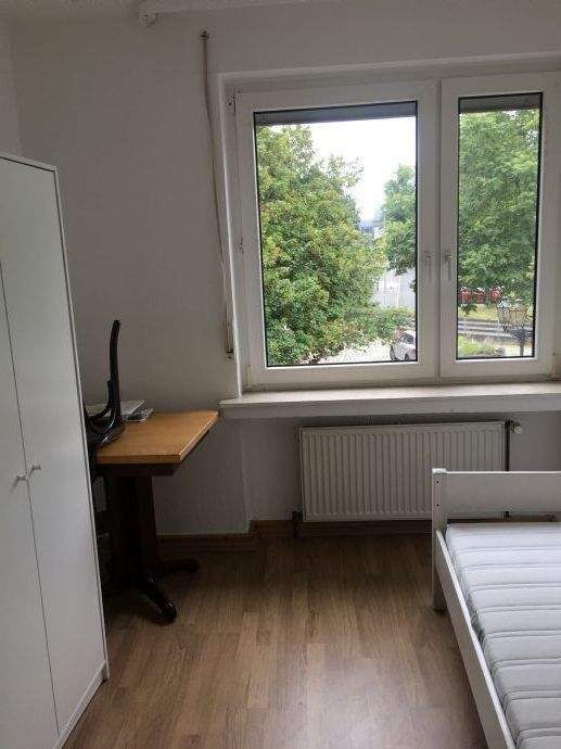 Thumbnail-Hamm-City Königstraße 37d 4 Zimmer Mietwohnung über Gaststätte zu vermieten