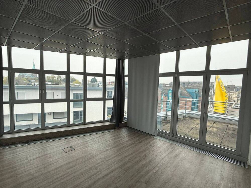 Thumbnail-Attraktive Wohnung in bester Innenstadtlage am Markt in Heinsberg