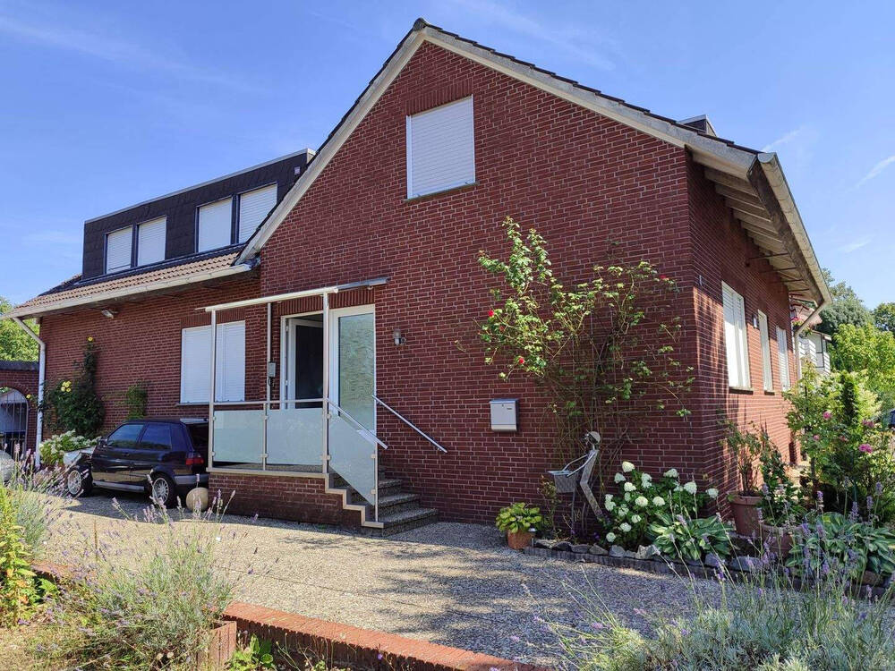 Thumbnail-ELSTER & SÖHNE IMMOBILIEN präsentiert : Komfortables und Großzügiges 4-Zi-Wohnung in Greven !