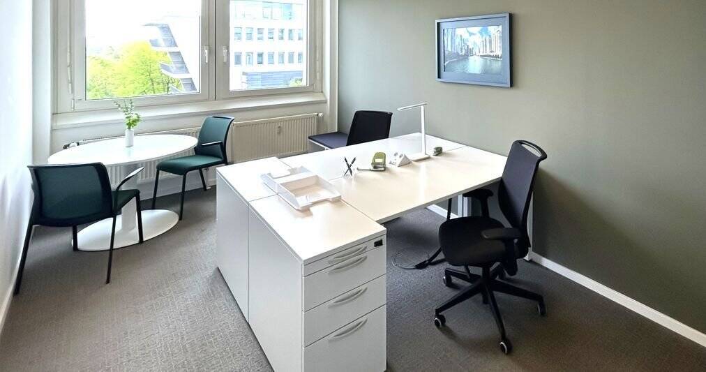 Thumbnail-Privater Büroraum ganz auf Ihre individuellen Unternehmensbedürfnisse angepasst 10 sqm in Regus Grugaplatz