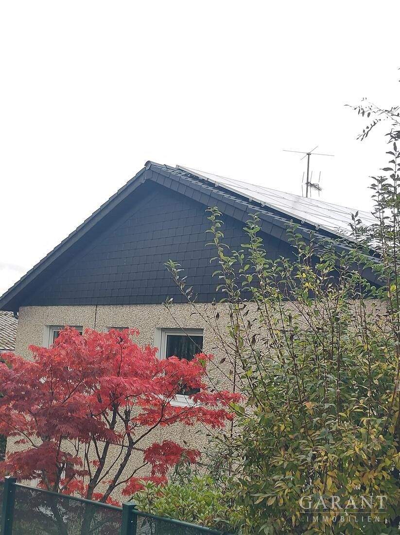 Thumbnail-Freistehendes Einfamilienhaus mit Einliegerwohnung - Mehrgenerationenhaus in schöner Höhenlage