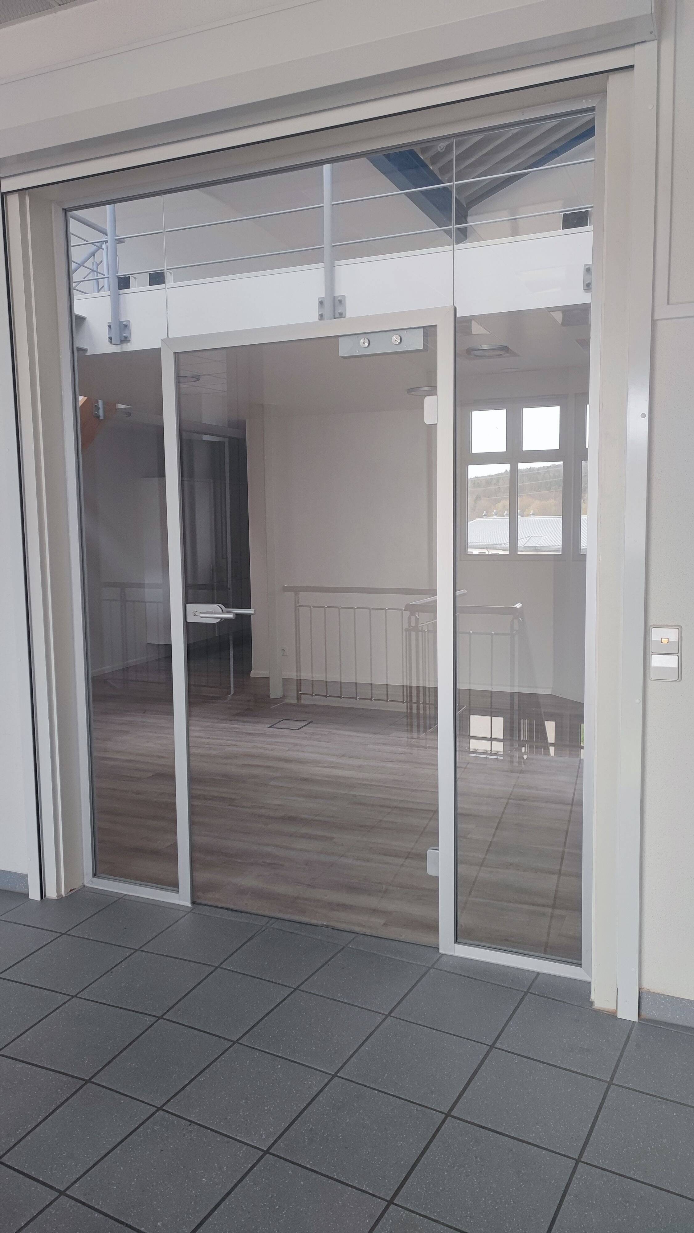 Thumbnail-Exklusive Bürofläche Penthousebüro in verkehrsgünstiger Lage