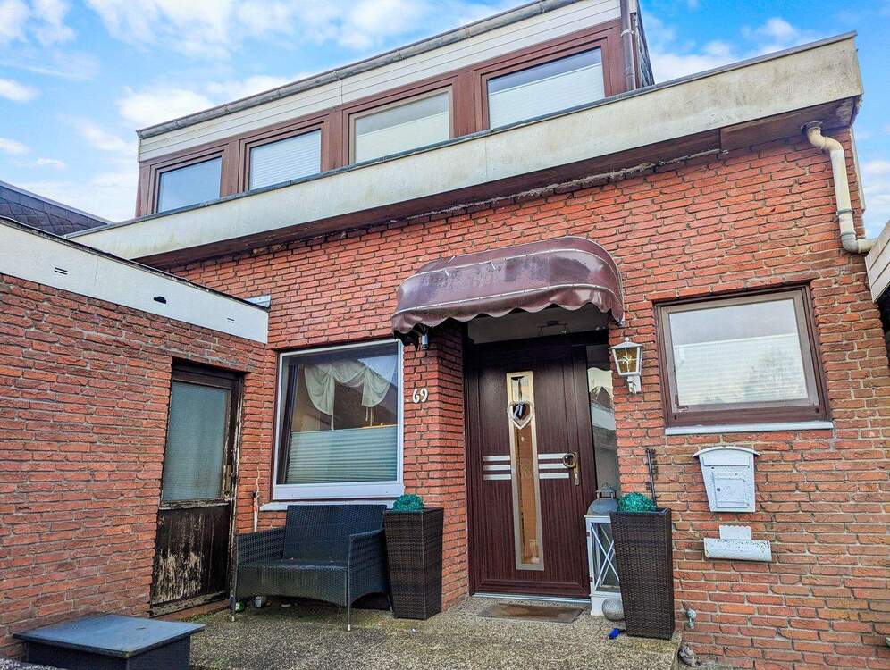 Thumbnail-Attraktive Doppelhaushälfte in begehrter Wohnlage von Oberneuland