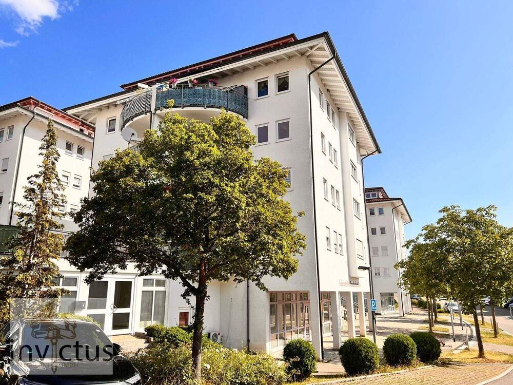 Thumbnail-Erstbezug nach Renovierung! Komfortable 3,5-Zimmer-Wohnung mit Terrasse und Tiefgaragenstellplatz