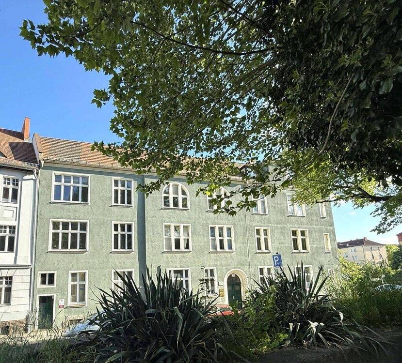 Thumbnail-Park vor der Tür und im Blickfeld aus zwei geräumigen Zimmern mit Charme
