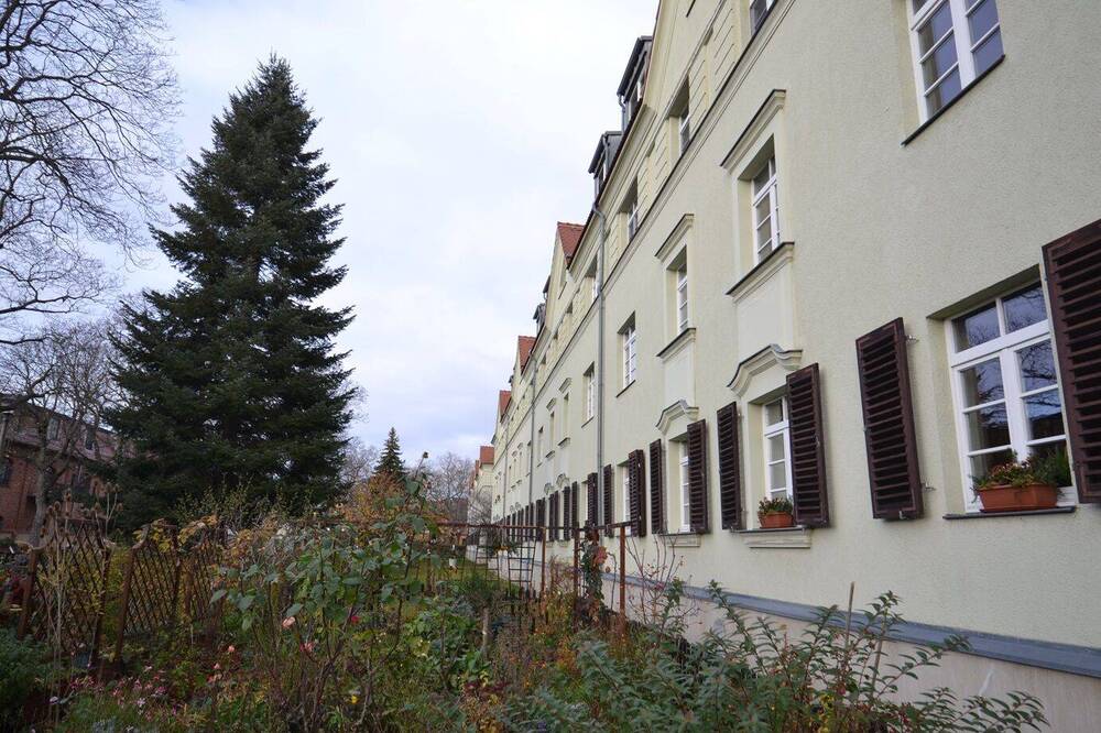 Thumbnail-Schicke renovierte 2-Zi-Altbauwohnung mit Loggia, Garten*
