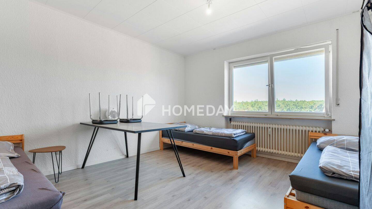 Schlafzimmer 1