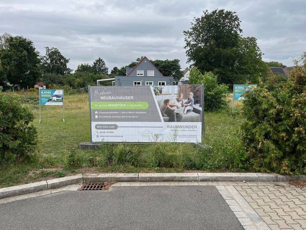 Thumbnail-NEUBAU - Doppelhaushälfte mit 256m