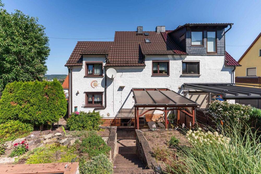 Thumbnail-Doppelhaushälfte mit Jenzigblick