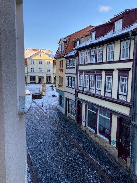 Thumbnail-Geräumige 3 Raum Wohnung im Herzen Gothas zu vermieten