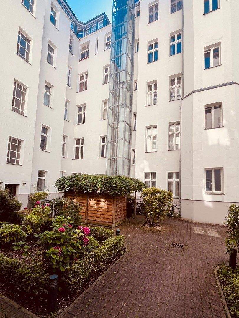 Thumbnail-2-ZKB Altbauwohnung | Eigenbedarf möglich | Energiewert C | provisionsfrei