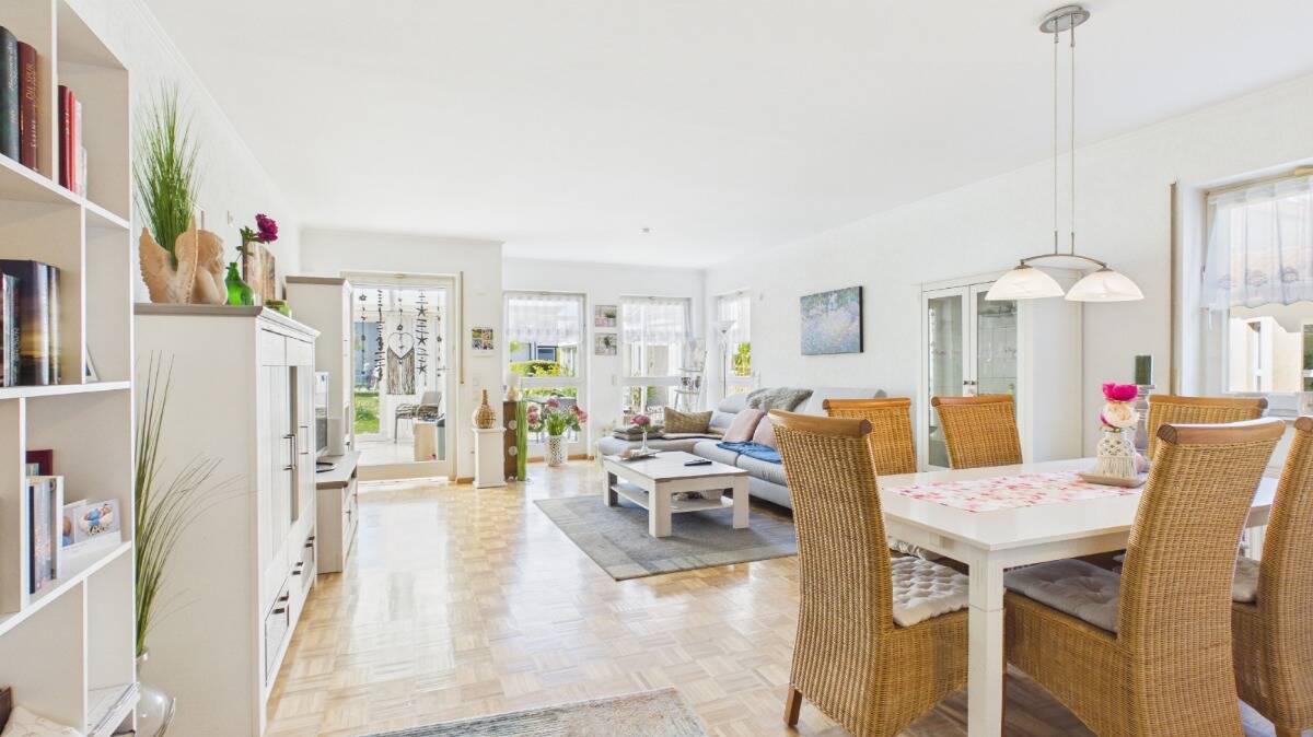 Thumbnail-Seniorengalerie Perl: Erdgeschosswohnung mit Wintergarten zu verkaufen