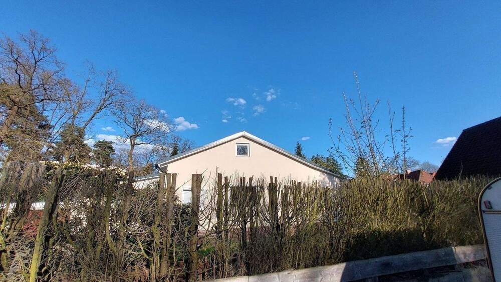 Thumbnail-Randlage zu den Feldern, Unverbaubar, Ruhig wartet Ihr Haus auf Sie....