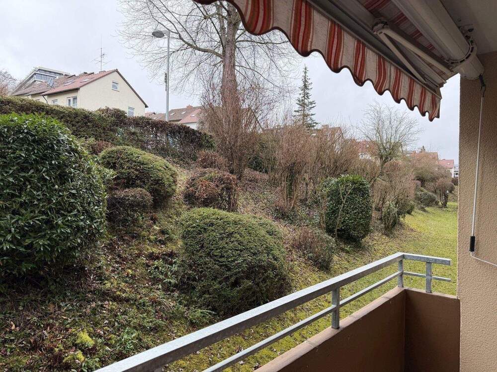 Thumbnail-3-Zimmerwohnung in Esslingen-ruhige Lage-mit Garage-Keller-Bühne