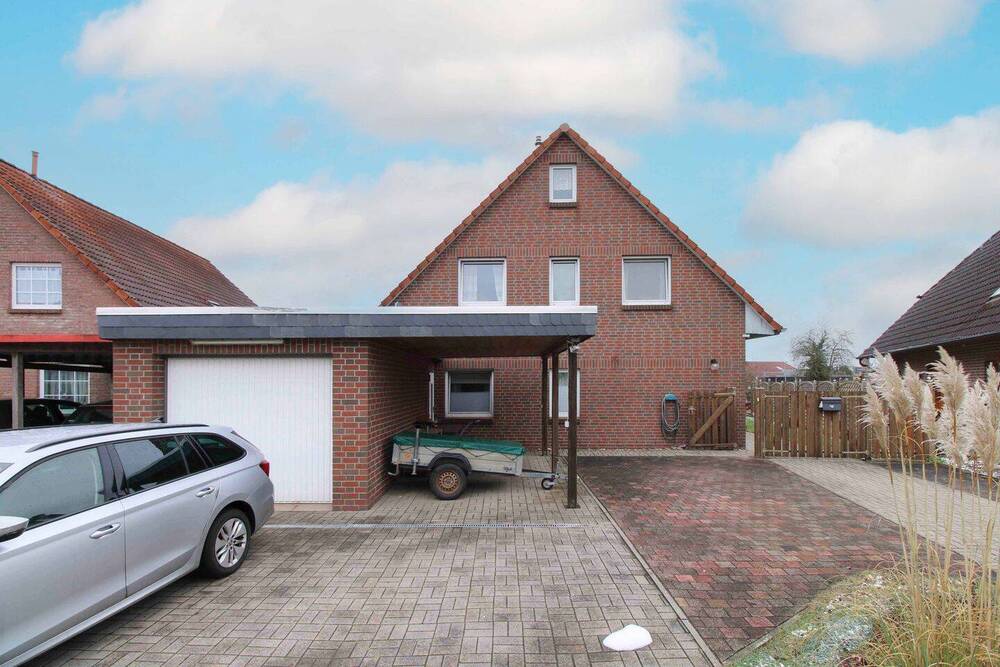 Thumbnail-Familientraum: EFH mit Garten und Garage in Citylage