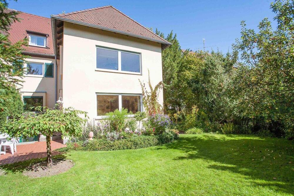 Thumbnail-RESERVIERT+++Familienfest - Doppelhaushälfte in Erlangen-Ost