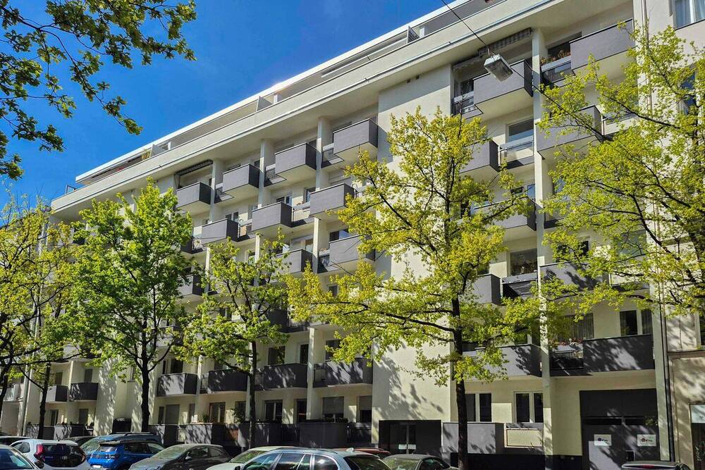 Thumbnail-Attraktive 2-Zimmer-Wohnung in Wilmersdorf mit Aufzug, Balkon und Tageslichtbad