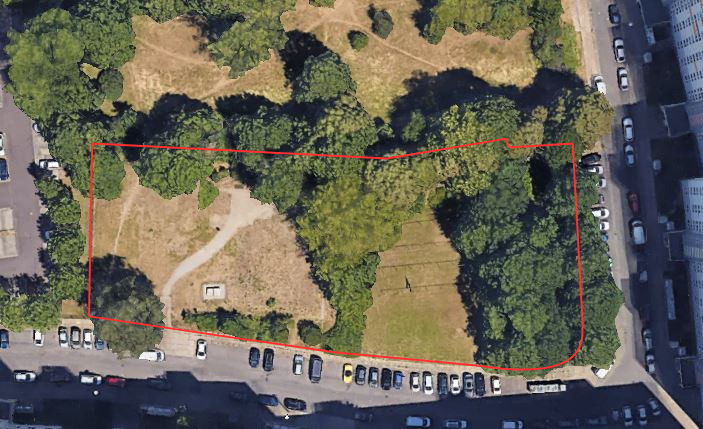 Thumbnail-Grundstück mit Parkplatzbebauung in der Nähe des idyllischen Neustädter See in Magdeburg