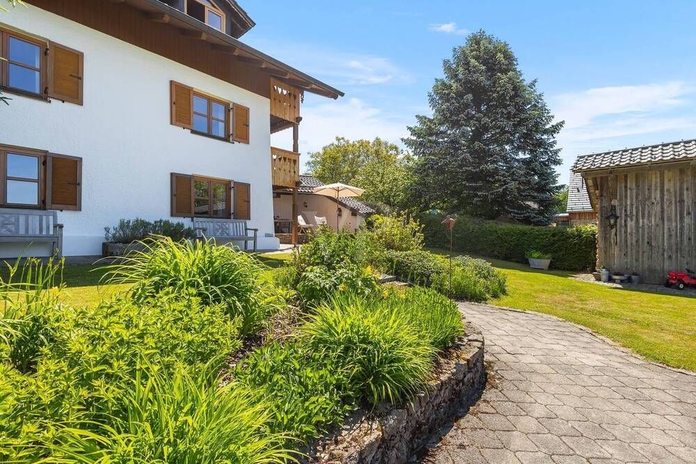Thumbnail-Charmantes Bauernhaus mit Traumblick oberhalb von Deggendorf