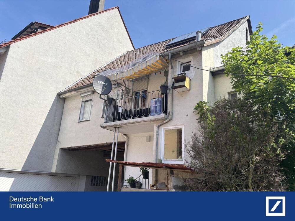 Thumbnail-Großzügiges 1 Familienhaus mit ELW in zentraler Lage