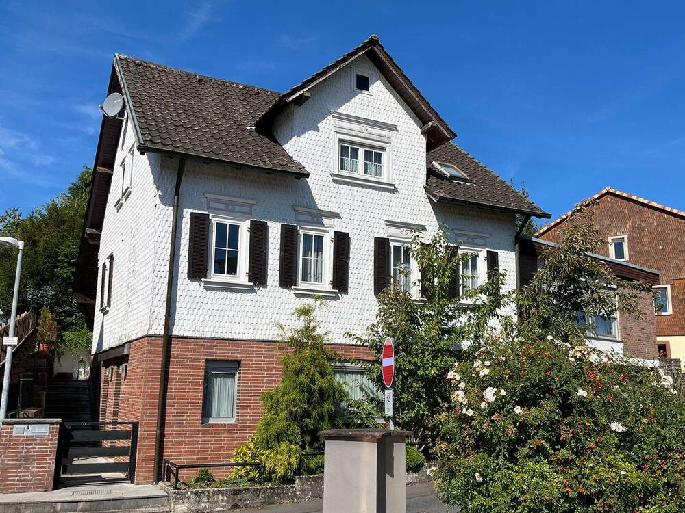 Thumbnail-***Wohnhaus mit 