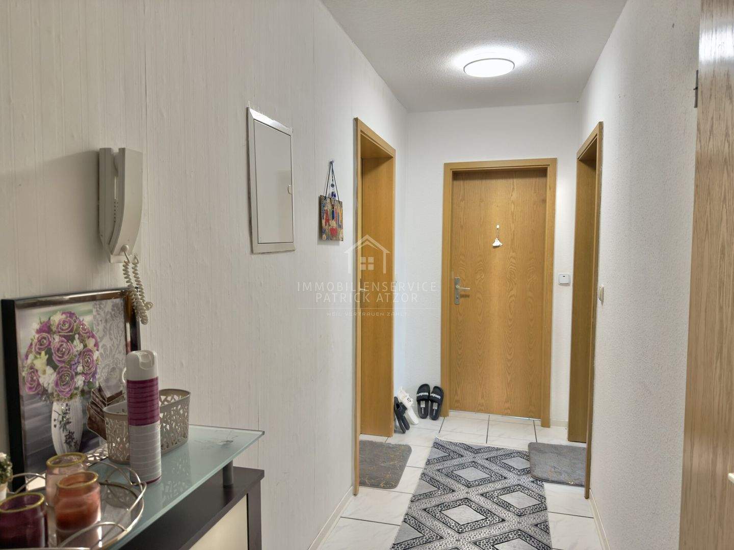 Thumbnail-Ruhig wohnen, sicher investieren: 4-Zimmer-Dachgeschosswohnung mit Potenzial