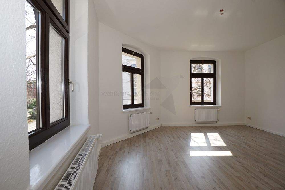 Thumbnail-NEU renovierte, geräumige 3-Raum-Wohnung am Schlobigpark