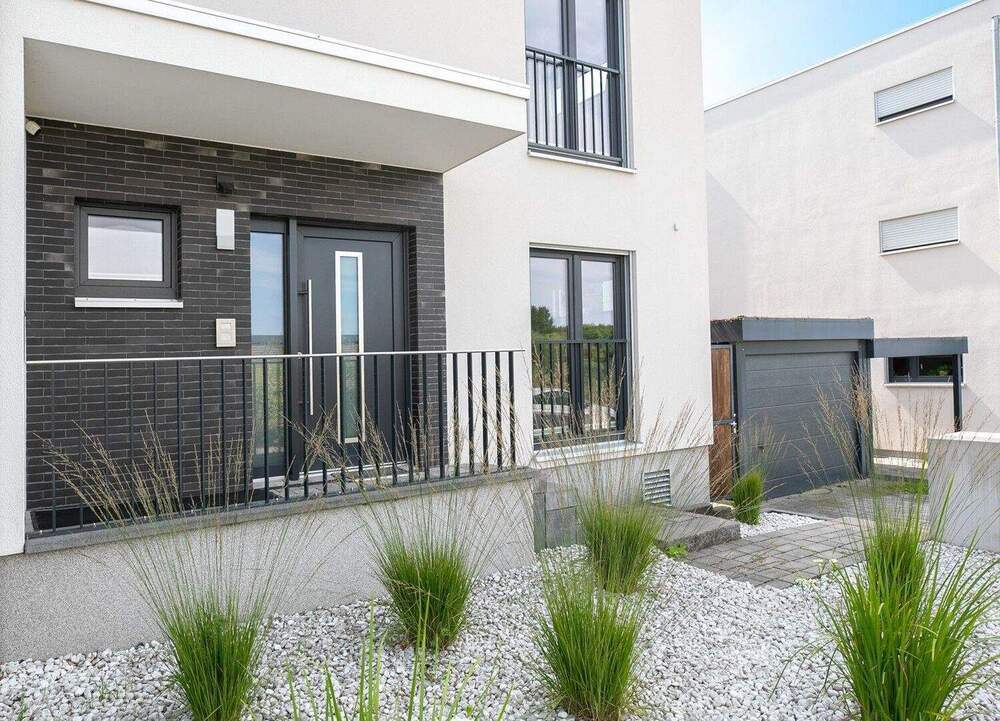 Thumbnail-Modernes Haus in familienfreundlicher Lage -inklusive Einrichtung.