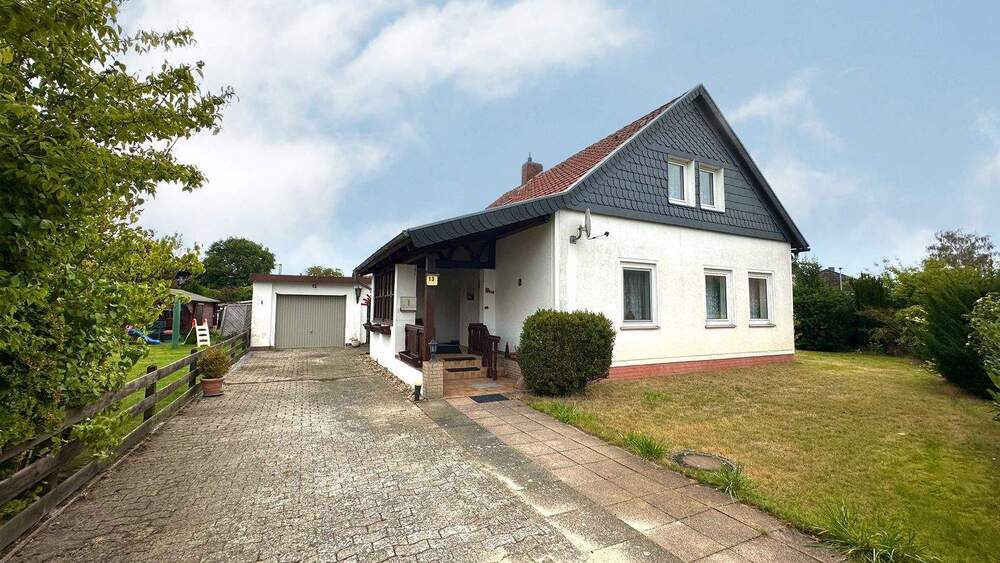 Thumbnail-Ein Zuhause mit Charme und Potential in Hänigsen-Riedel sucht neue Eigentümer! (SY-1020-101)