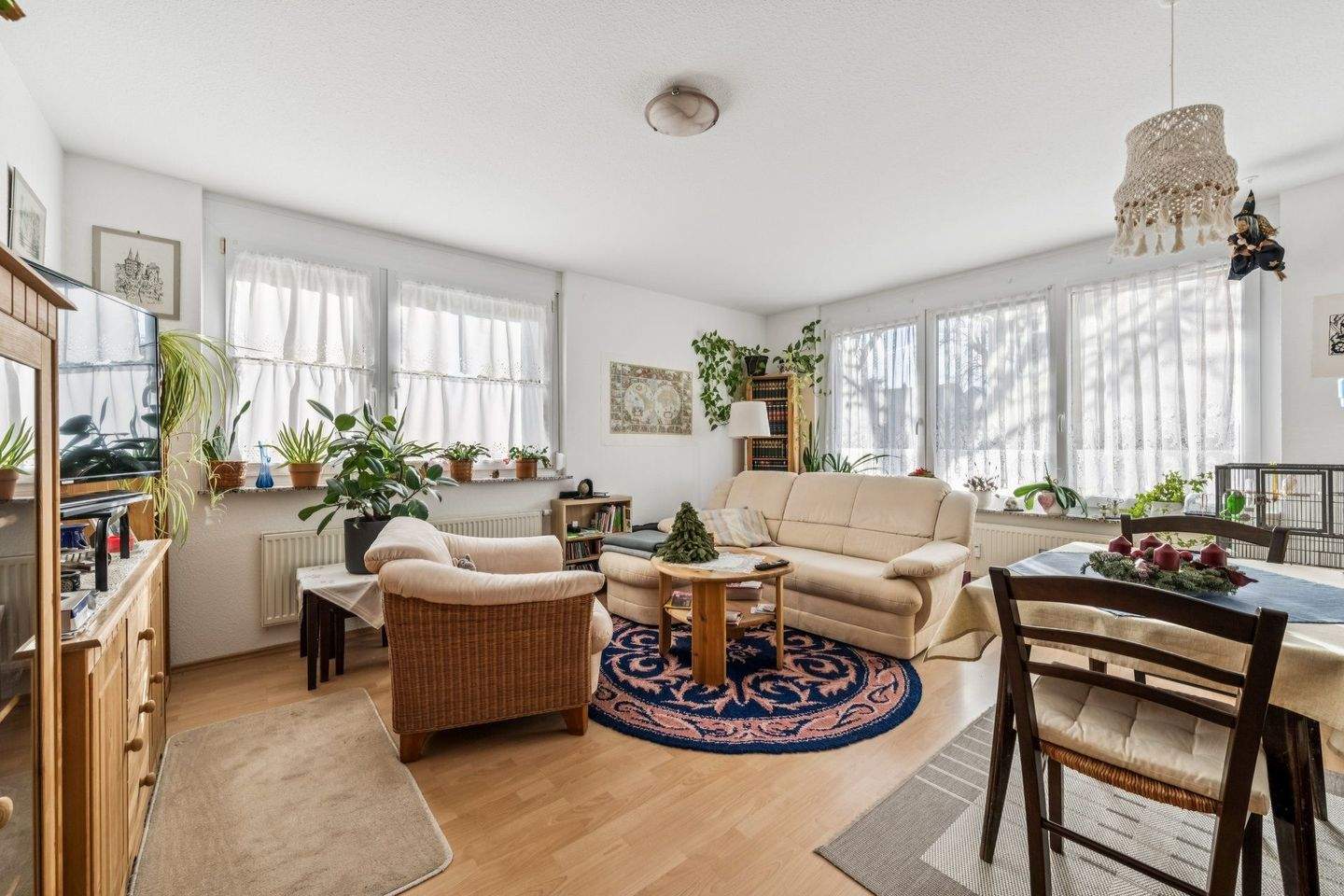 Thumbnail-Investieren in altersgerechtes Wohnen: EG-Wohnung mit Betreuungskonzept