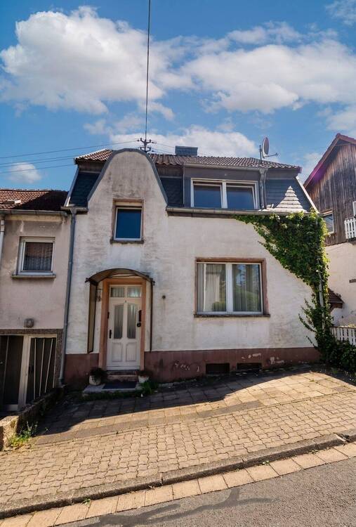 Thumbnail-Modernisiertes Einfamilienhaus mit Charme von 1904 - Ihr Familientraum auf 383 m²