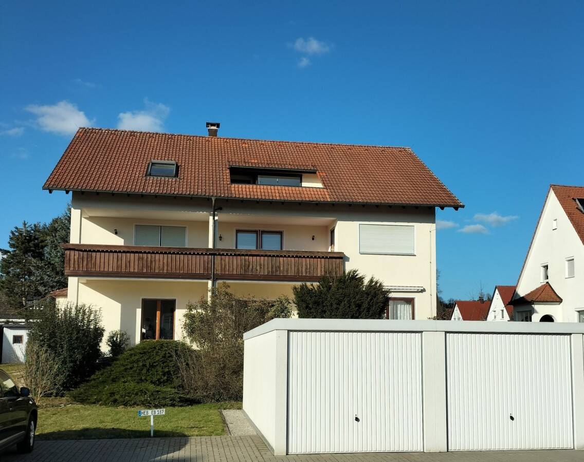 Thumbnail-Helle 3-Zimmer-Dachgeschoss-Wohnung mit Süd-Loggia