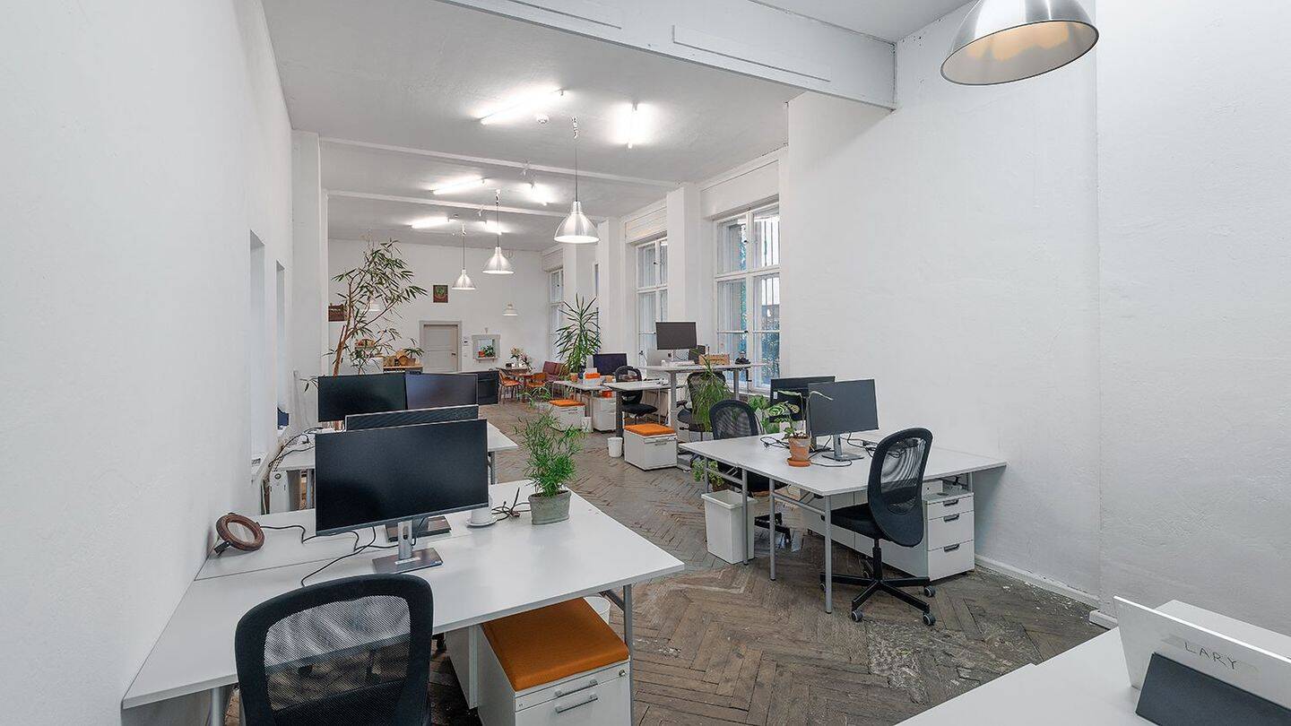 Thumbnail-Fix Desk im Atelier - Arbeitgeber zahlt, 247 Zugang, Kreuzberg-Flair