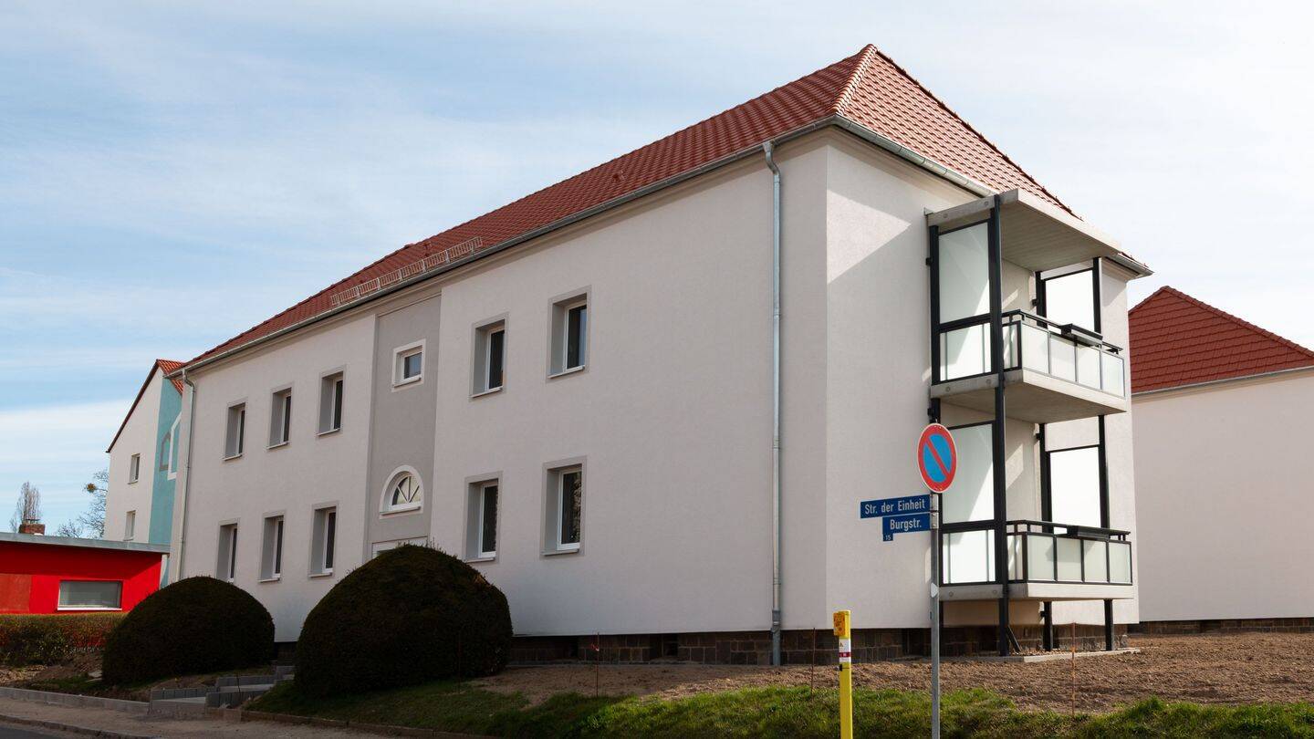 Thumbnail-Frisch sanierte 4-Raum-Wohnung mit Balkon und Stellplatz