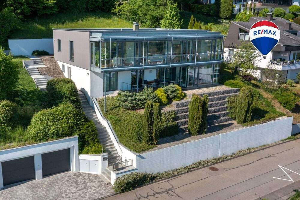 Thumbnail-Einfamilienhaus mit traumhafter Aussicht in Tiengen