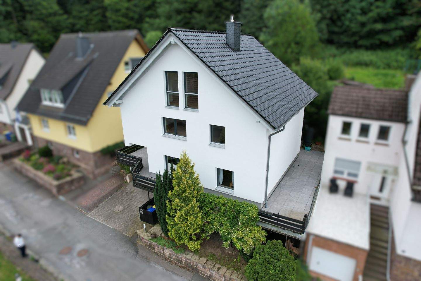 Thumbnail-Modernes Familienhaus mit flexibler Nutzung in Beverungen-Herstelle