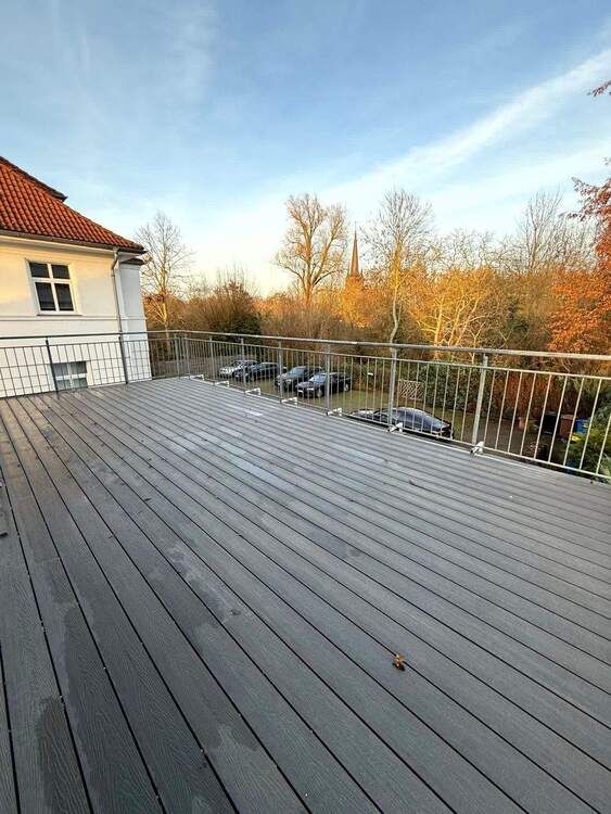 Thumbnail-Schöne 3-Raum-Wohnung mit großer Dachterrasse in bester Lage