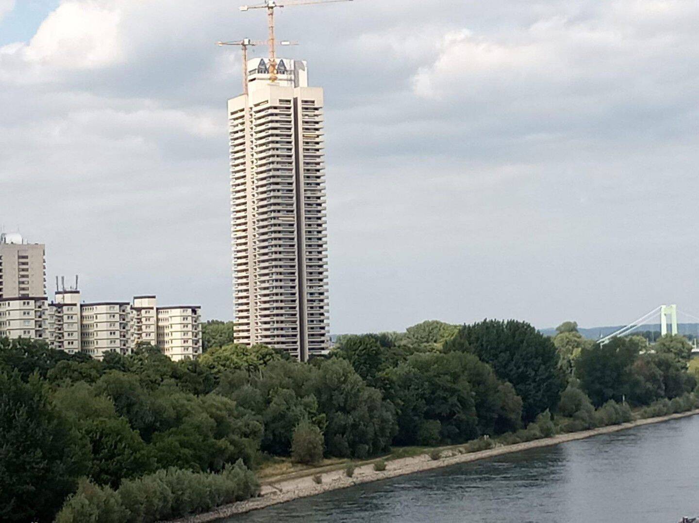 Colonia Tower