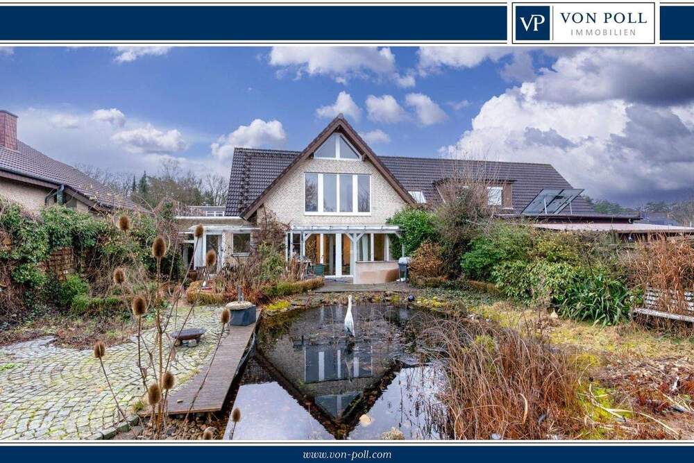 Thumbnail-Charmante DHH - viele Wohnkonzepte möglich | ca. 200 m² | Fußb.hzg | 6 Zimmer | Renovierungsbedarf