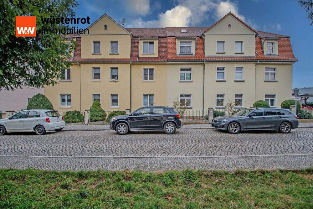 Thumbnail-Investitionschance in Kamenz - Wohnpaket mit PV & Baulandreserve