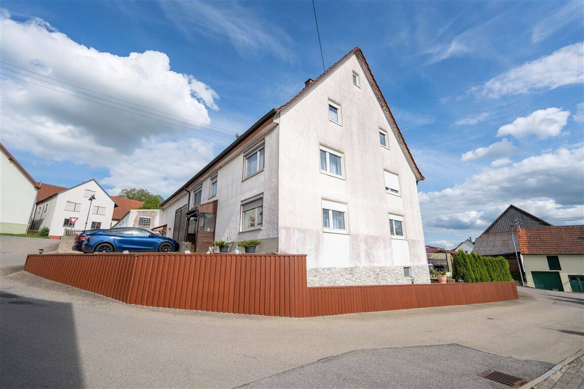 Thumbnail-Wohnen mit Weitblick - Einfamilienhaus mit Einliegerwohnung in Offingen