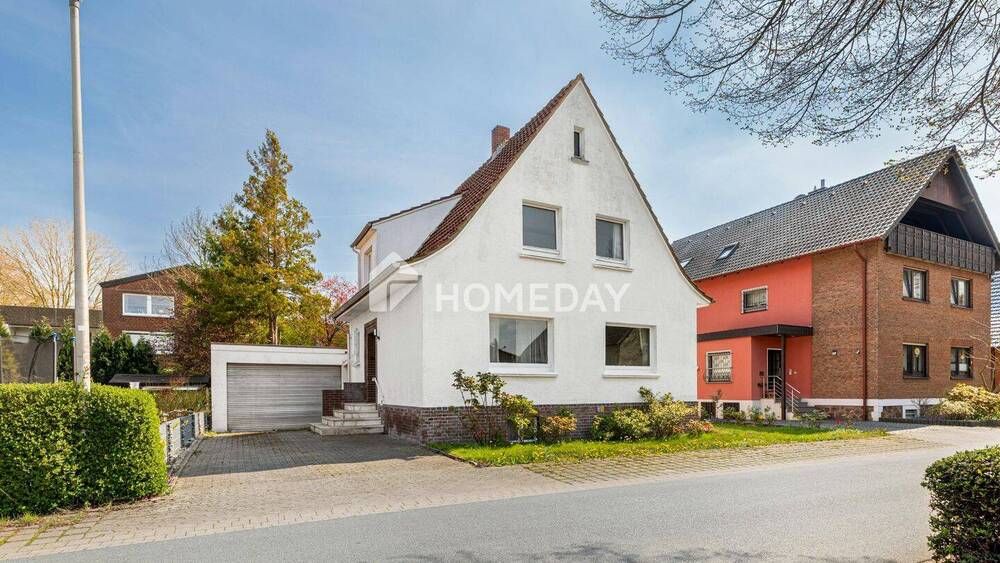 Thumbnail-Charmantes Einfamilienhaus mit großem Garten, Dachterrasse und Potenzial