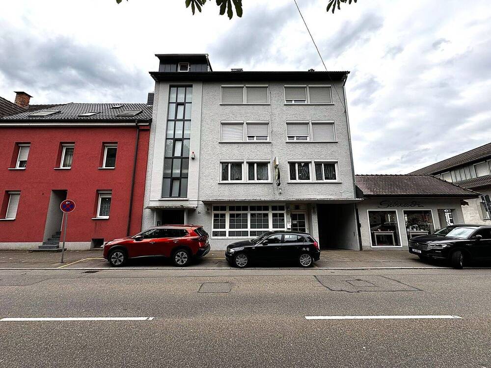 Thumbnail-4-Zimmer-Wohnung * 107 qm mit Einbauküche * Keller * Einzelgarage * Bj. 1970 * Am Stadtpark * Lahr