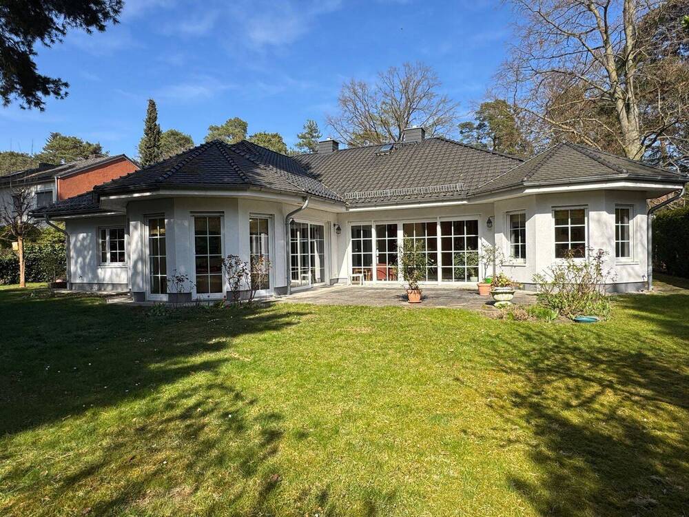Thumbnail-Stilvoller und lichtdurchfluteter Bungalow in Berlin-Schlachtensee