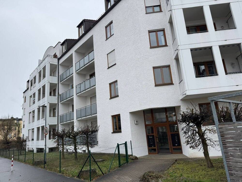 Thumbnail-BA - Nähe AOK 2-Zimmer-Wohnung mit Balkon