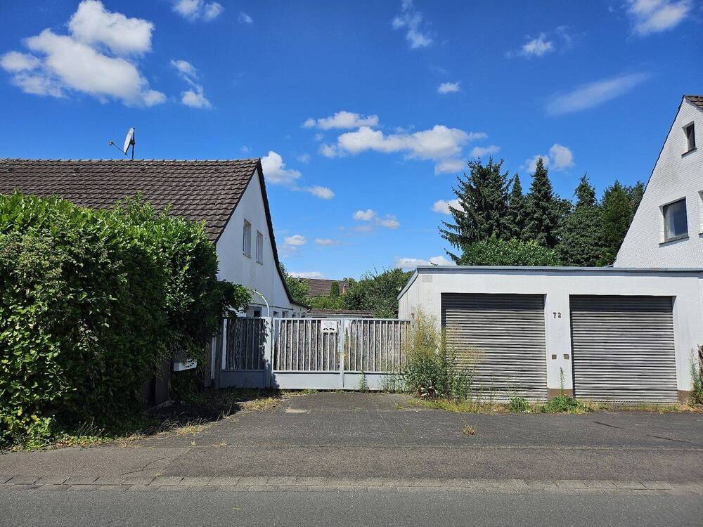 Straßenansicht