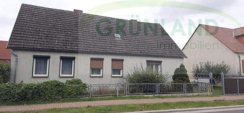 Thumbnail-*Landhaus mit Stallung und weiterem Baugrundstück zu verkaufen!*